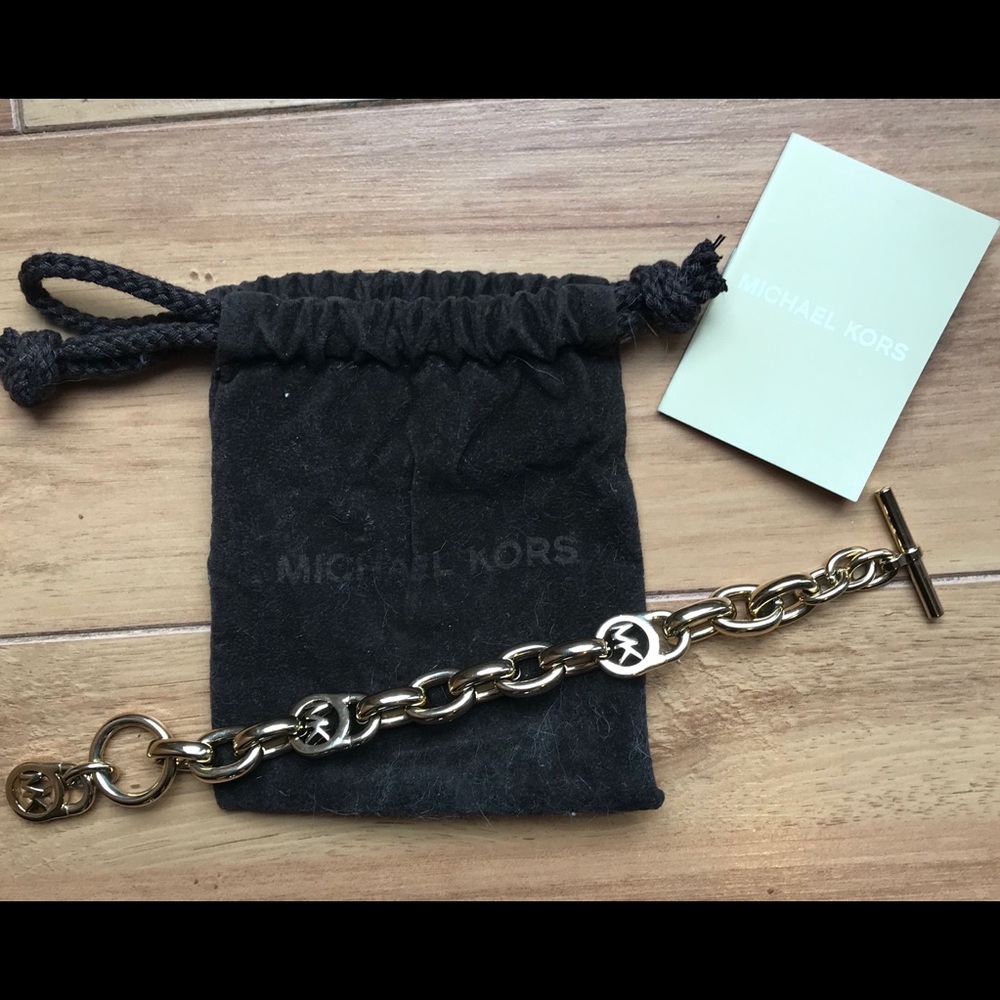 Michael Kors bracelet. - Picture 1 of 1